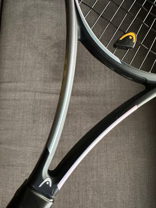 Head Gravity Team 600 - 285gr Grip 3