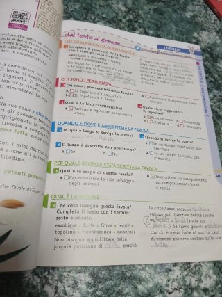 Libri di antologia "Raccontami ancora"- 1°media