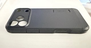 Funda Spigen Tough Armor MagFit iPhone 17 Pro Max