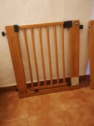 Barrera seguridad bebé madera Jane