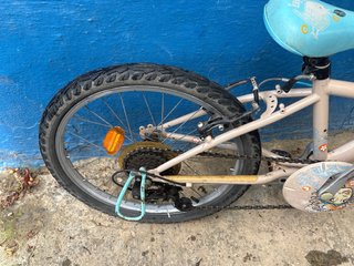 Bici infantil 20 pulgadas Marca b’twin