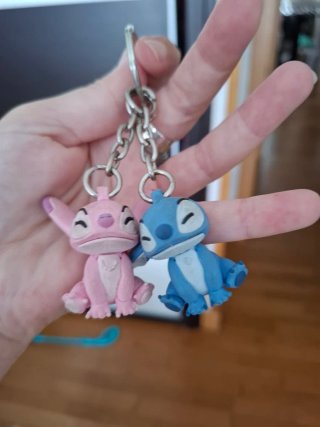 Llaveros Stitch y Ángel