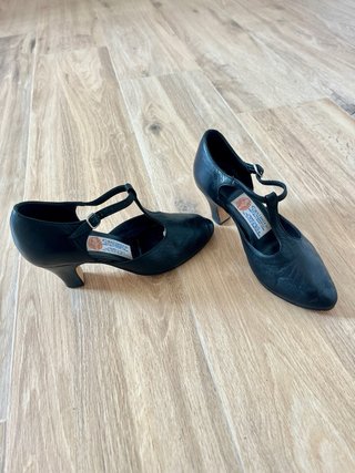 Zapatos de baile Casimiro. NUEVOS. T-36/37 Negros