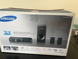 Altavoces Samsung HT-J4200 Negro