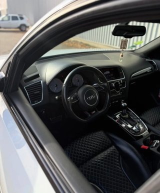 Audi SQ5 2016
