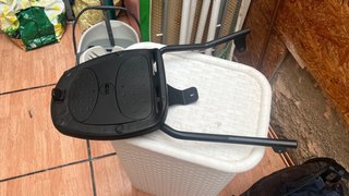 Baúl GIVI 40L con estructura como nuevo