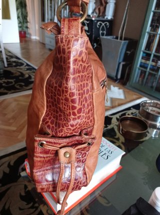 Bolso de cuero El Corte Inglés