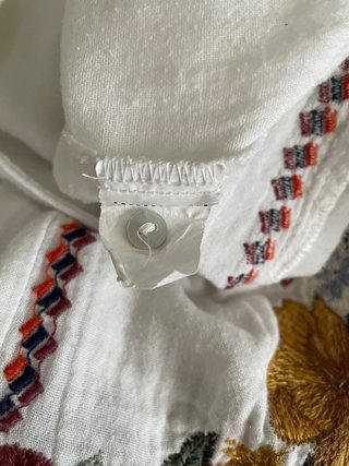 Zara Camisa Blanca Bordada Flores