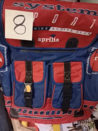 Mochila Niagara Negra y Roja Años 80 hay más