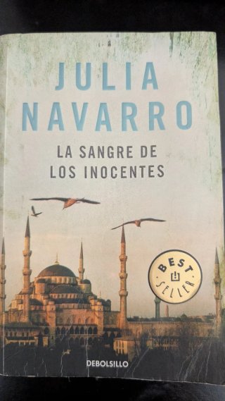 Lote 6 libros Julia Navarro