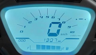 Moto Impecable MITT Urban 125 1.300 km Regalo baúl
