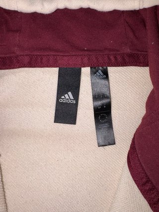 Sudadera Adidas Beige con Detalles Rojos