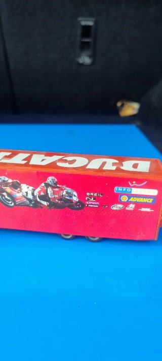 Italeri Camioncini Ducati 1:87