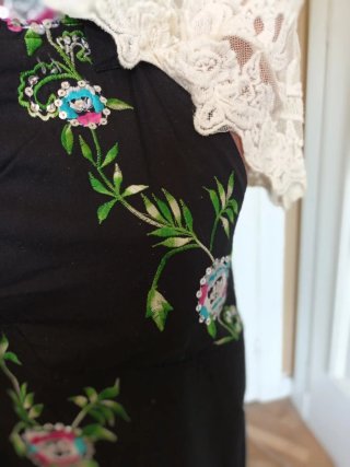Pantalón Almatriche bordado