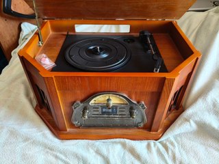 Tocadiscos Vinilo Radio Cassette CD AM/FM