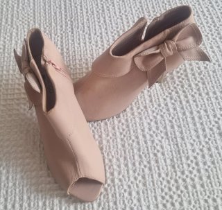 Botines Peep Toe Rosa Nude T40 Blanco Shoes