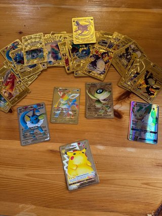 Cartas Pokémon Doradas