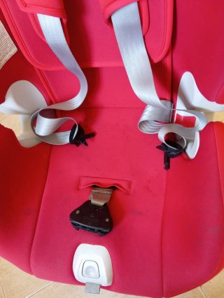 Silla coche Chicco Isofix roja