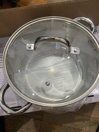 Olla grande  con tapa
