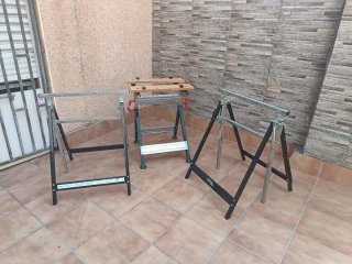 2 caballetes de trabajo plegables