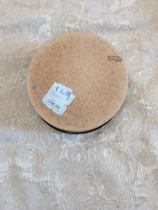 Caja redonda con tapa de rejilla