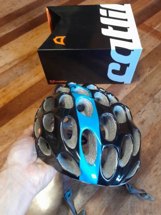 Casco Catlike y calas SPD Shimano