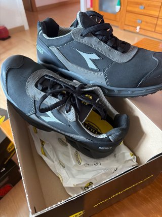 Zapatos de trabajo Diadora