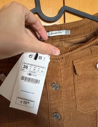 Mini Falda de tela pana Stradivarius nueva marrón