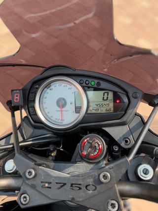 Kawasaki Z750 Naked Negra 2012