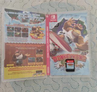 Donkey Kong Country: Tropical Freeze Switch