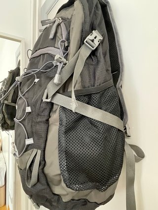 Mochila de montaña 40L sin estrenar
