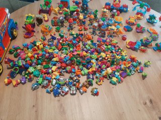 Colección Superthings