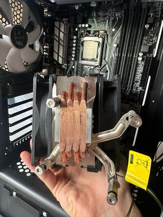 PARA REVISAR: Intel i7-7700 + Placa Base ASUS H270