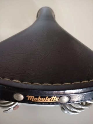 Sillín Mobylette Cuero Negro