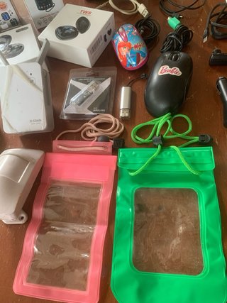 Lotto Accessori Elettronici