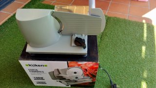 Corta Fiambres KUKEN 180W
