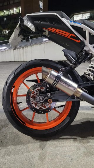 KTM 390 Duke NAKED