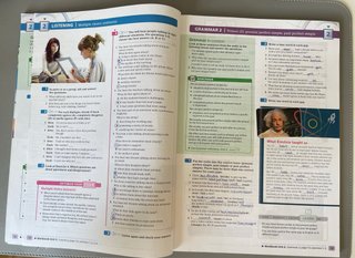 Libros B2 Inglés. Students Book pack de Macmillan.