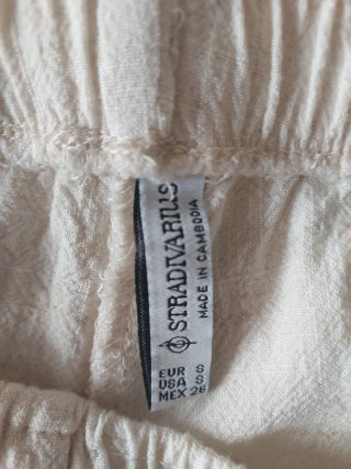 Pantalón ancho lino crudo Stradivarius