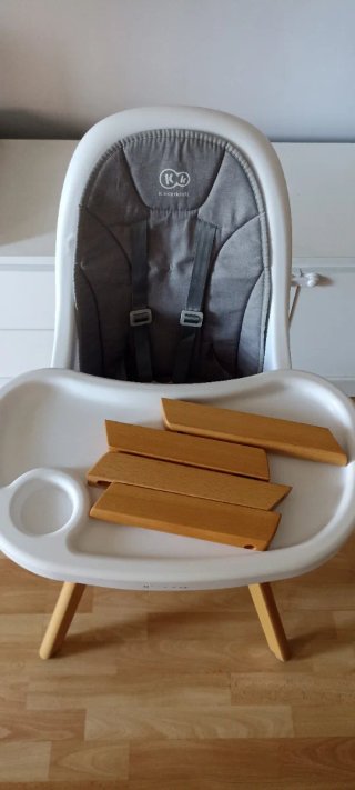 Trona de bebé Kinderkraft tixi