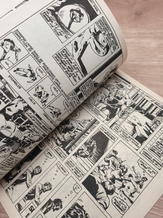 Lote 2 comics 1979 Marvel UK Star Wars Weekly núme