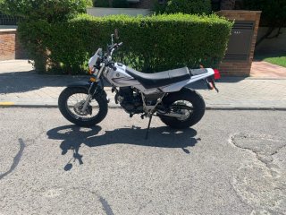 Yamaha TW200
