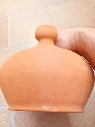 Pareja botijos de barro.