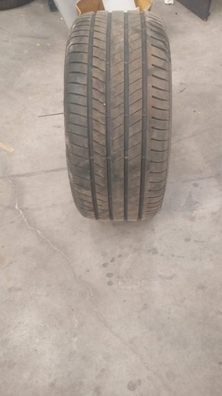 Pirelli P Zero 305/40 R20