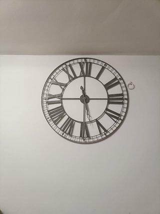 Reloj de pared grande estilo romano