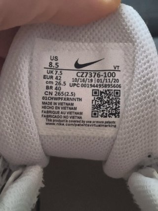 Nike Air Max 270 Scarpe da Ginnastica