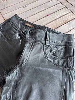 Pantalones de cuero negro talla 38