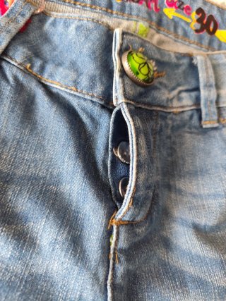 Pantalón corto vaquero Desigual mujer