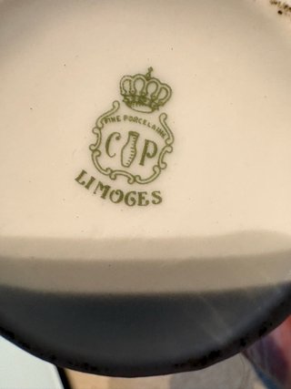 Tarro porcelana C.I.P. Limoges con tapa