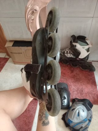 Patines en línea Talla 24/26 - 38/41 + Proteccione